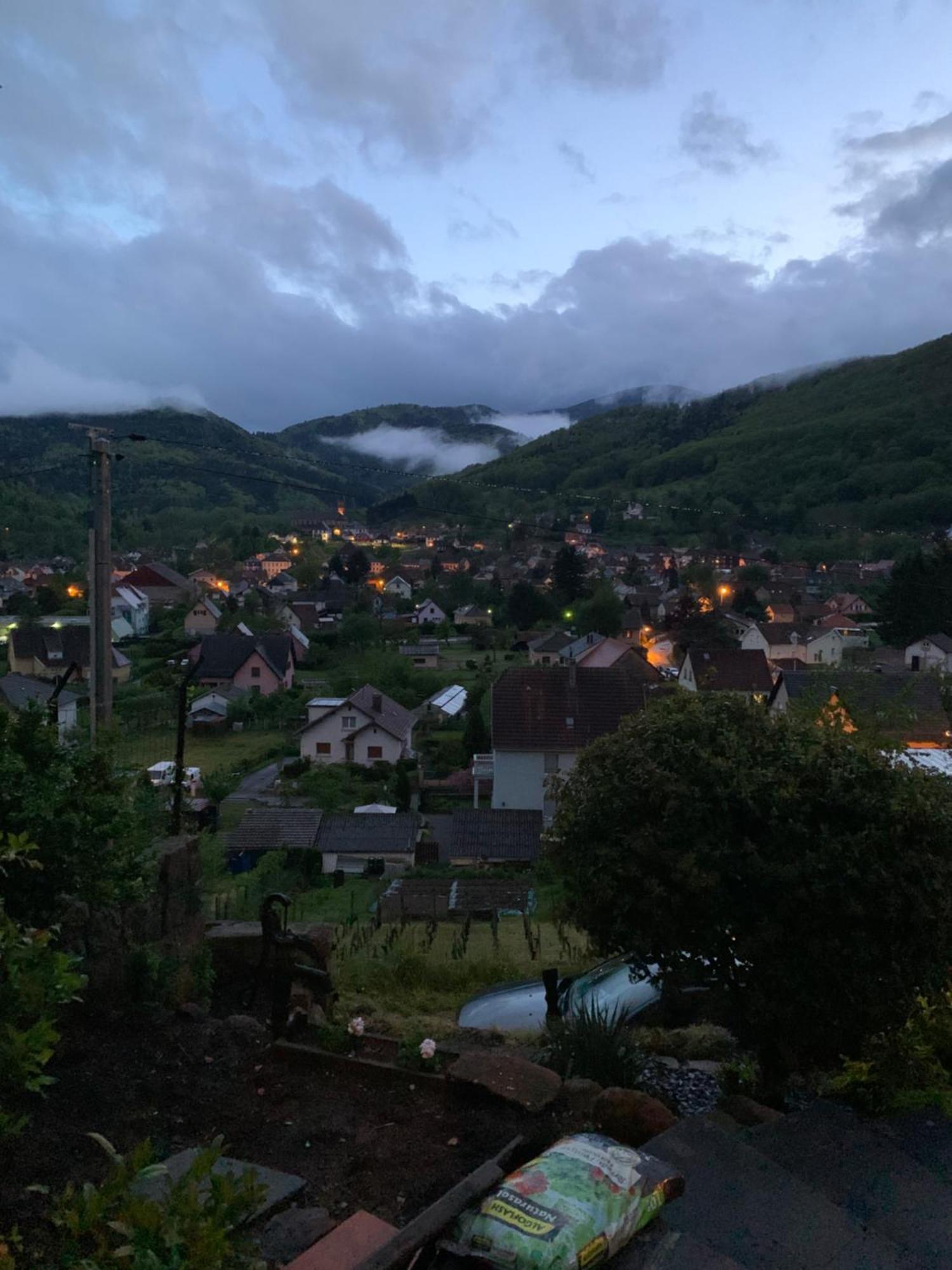 Au Reposoir - Vue Sur La Montagne Leilighet Buhl Eksteriør bilde